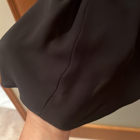 Aritzia Babaton “Noa” Slip - Picture 5 of 8